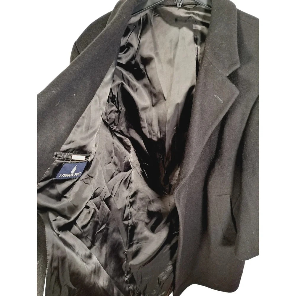 London Fog Men's 3-Buttoned Black Wallstreet Trench Size 42S - Picture 6 of 8